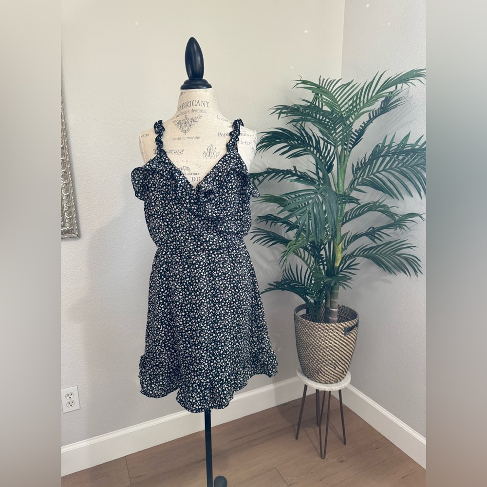 H&M Divided Black Floral Mini Dress